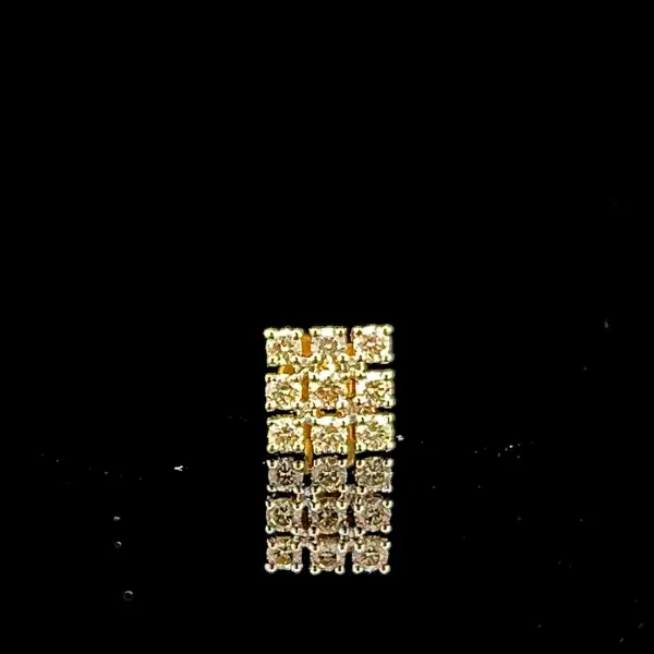 Luxe Glimmer Pure Gold Nose Pin